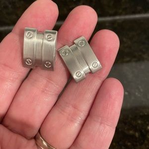 Silver cuff links